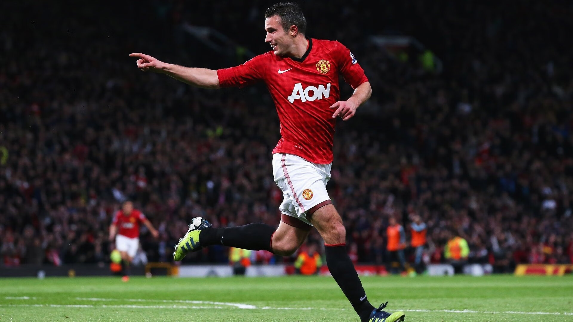 跨越赛场的王者，当老鹰啄瞎国王，欧文在欧冠半决赛接管比赛