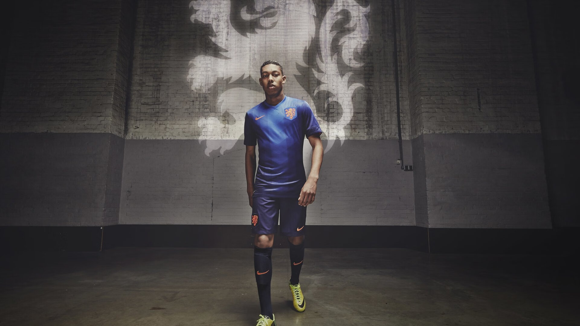 开云体育中国官网-西甲国家德比之夜，拉梅洛关键制胜，改写宿命的瞬间