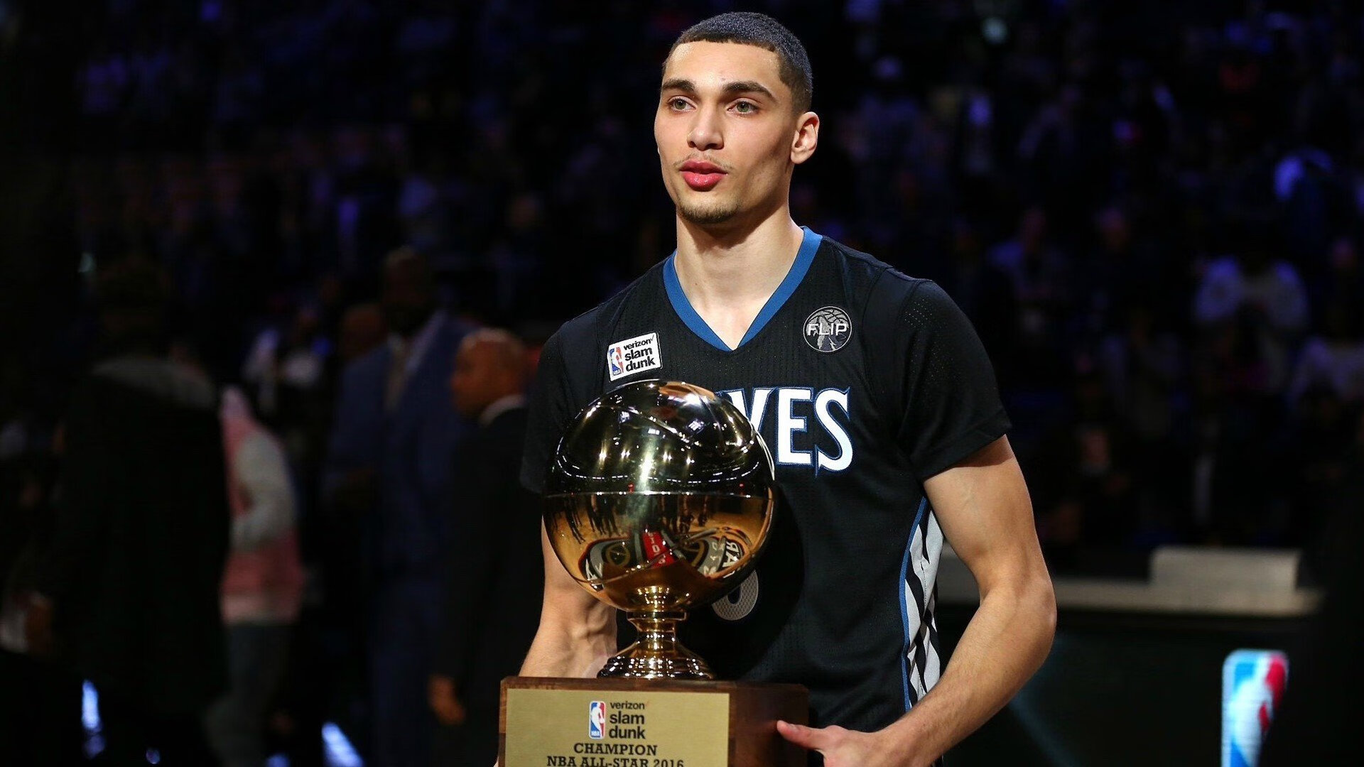 丹麦队轻取日本队,石宇奇扛起全队,羽坛新格局初现